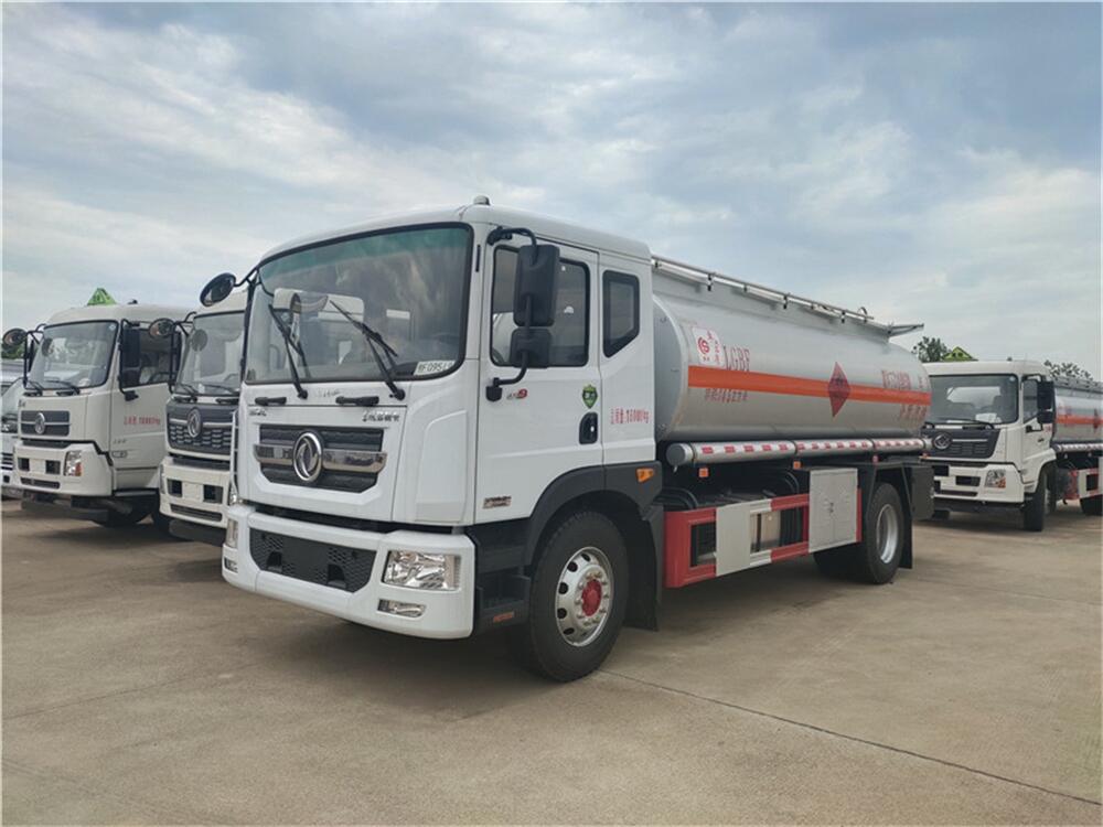 14.5方油罐車-國六東風D9國六14.5方油罐車