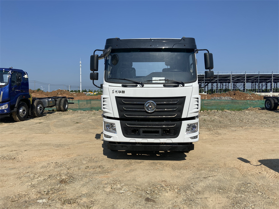 東風華神F5（3950，玉柴200）國六 內飾照片圖