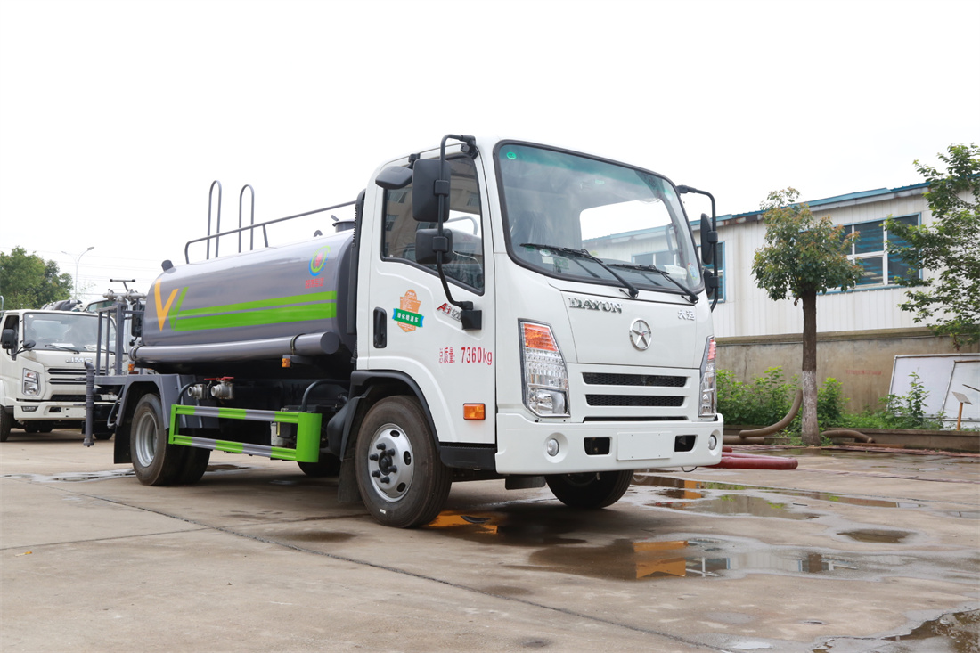 5噸灑水車-湖北旺龍大運(yùn)國六5立方灑水車廠家價格